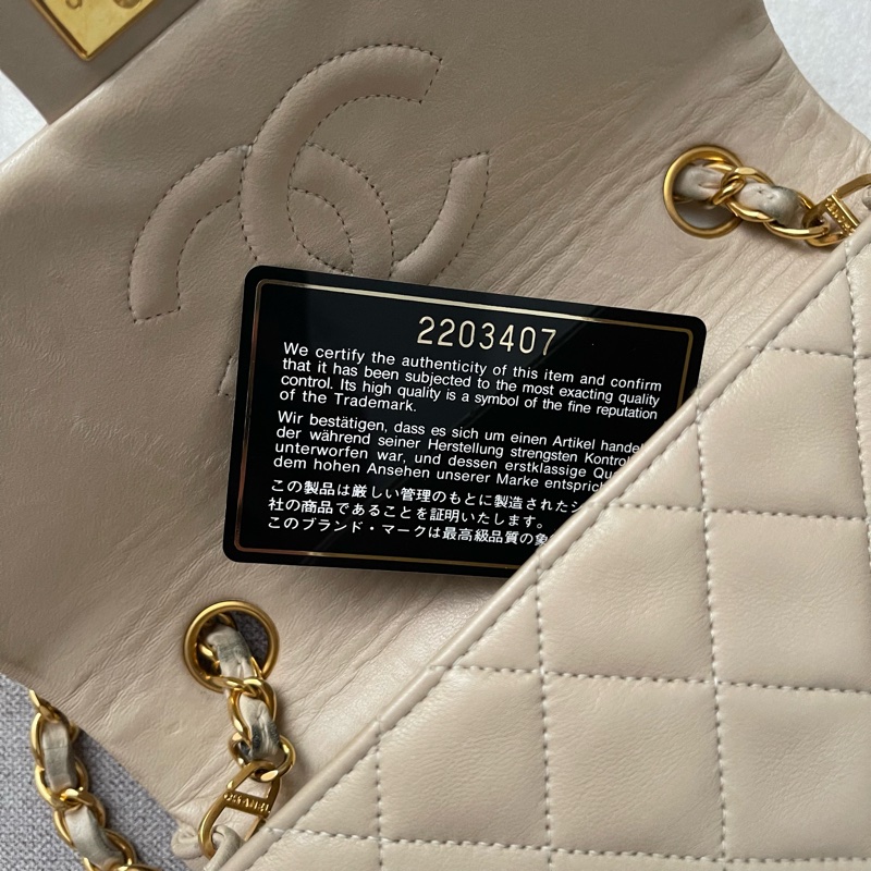 CHANEL 米白色方胖子 斜背 肩背 手提包-7