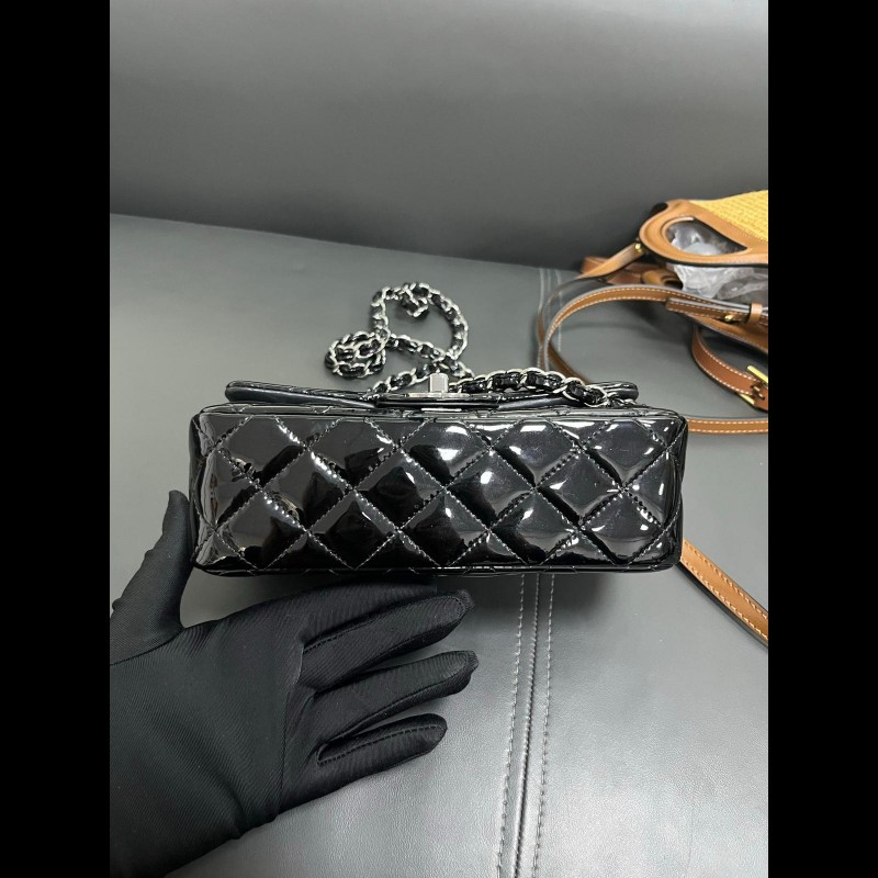 Chanel classic flap mini-3