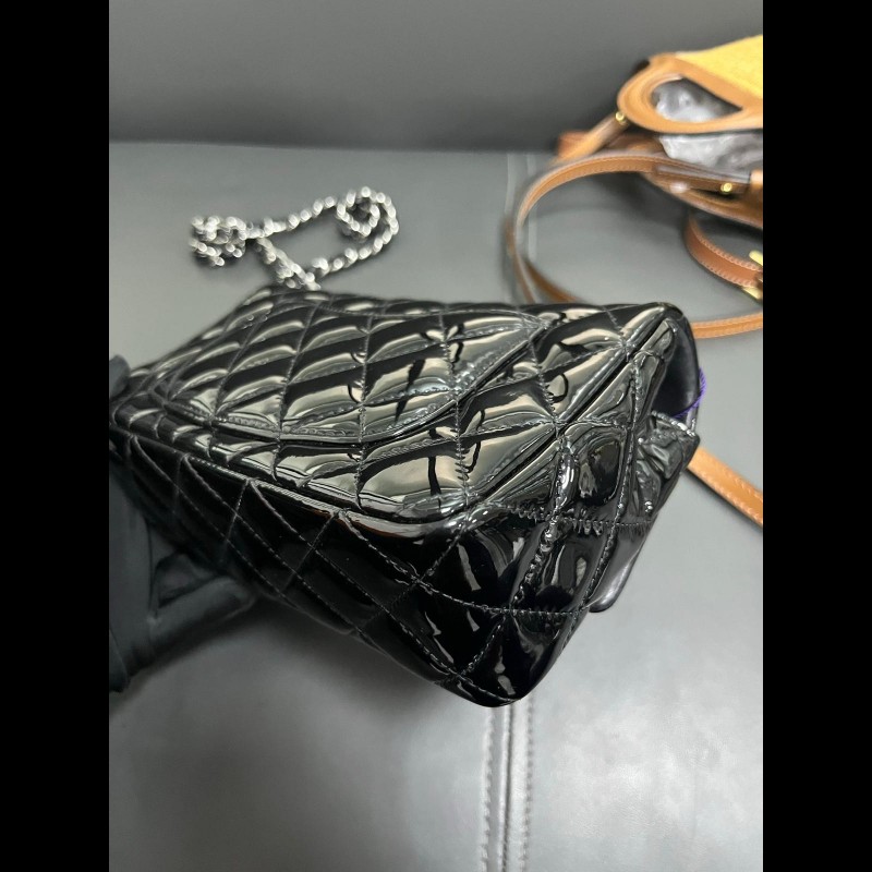 Chanel classic flap mini-10