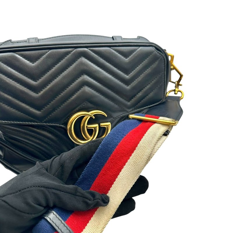 【美收精品】Gucci 山型紋愛心黑色肩背包 C-487【隔月月中將轉賣至日本 上架期限30天】-10