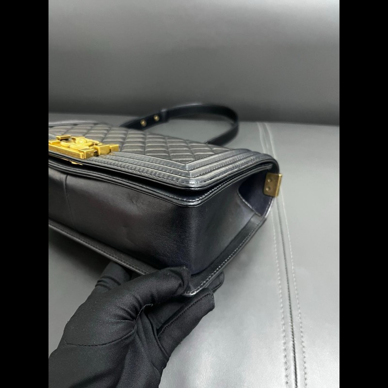 Chanel Leboy medium 
黑金羊皮-5