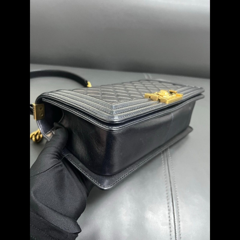 Chanel Leboy medium 
黑金羊皮-6