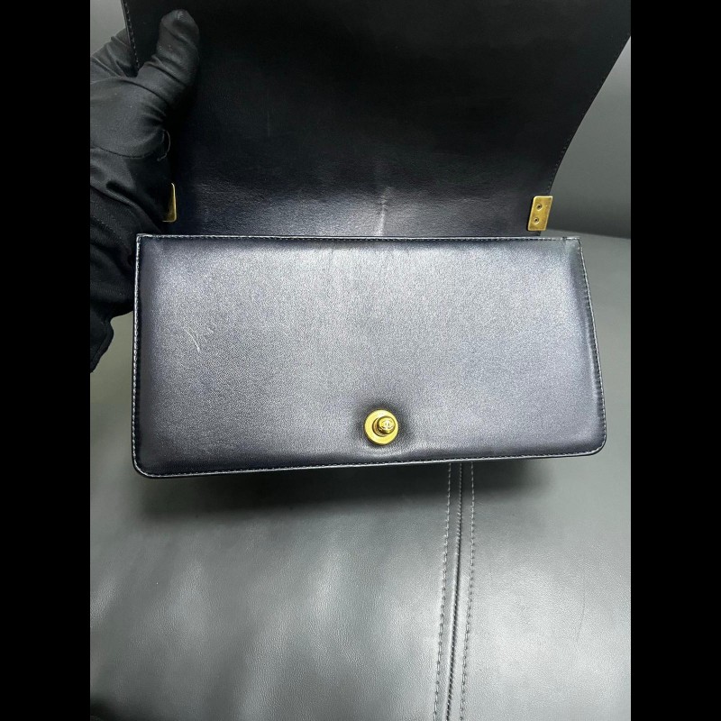 Chanel Leboy medium 
黑金羊皮-14