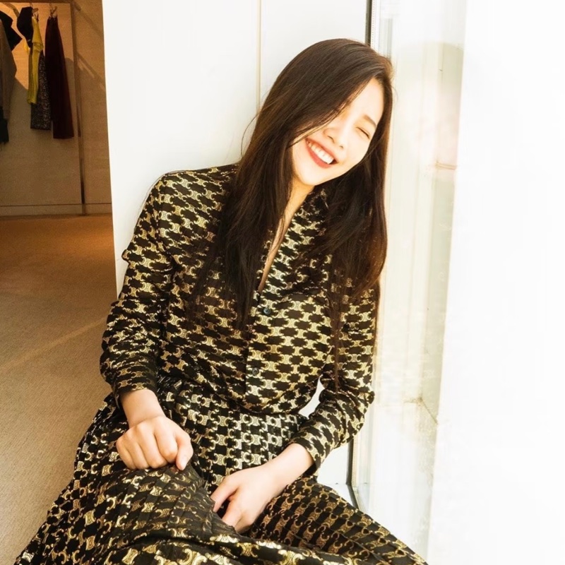 Celine 黑金凱旋門老花印花短洋裝-1