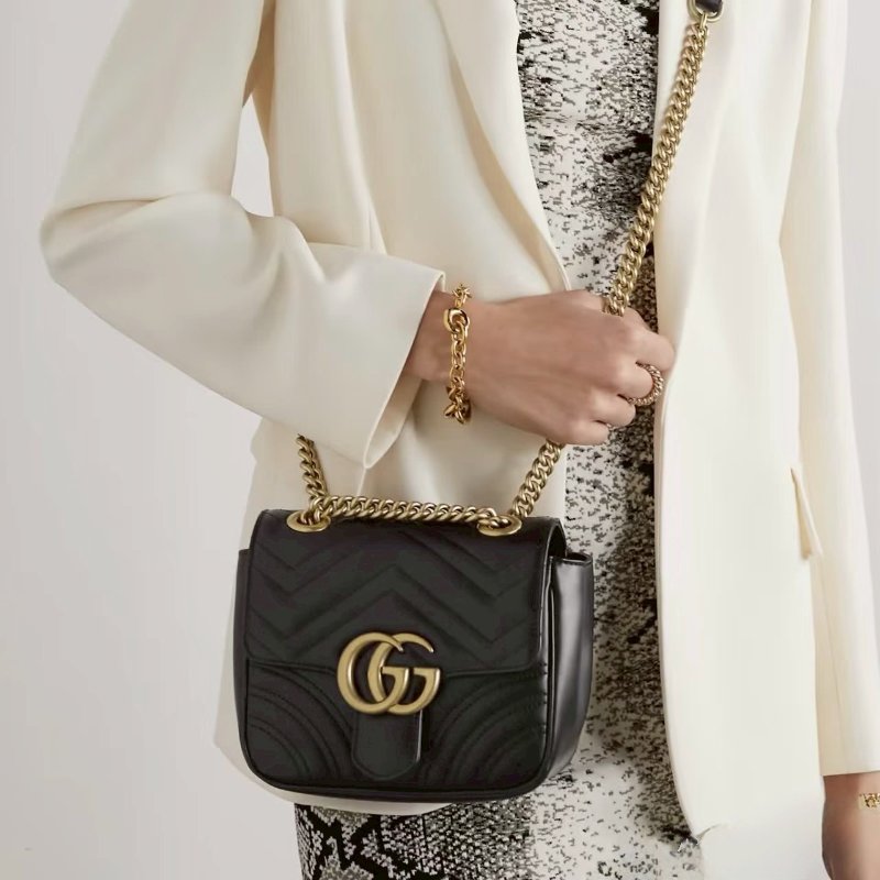 GUCCI黑色牛皮金釦Marmont雙G LOGO方形肩側背包-1
