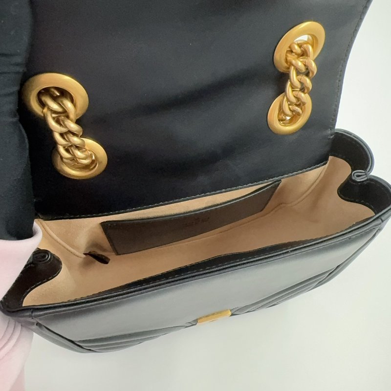 GUCCI黑色牛皮金釦Marmont雙G LOGO方形肩側背包-8
