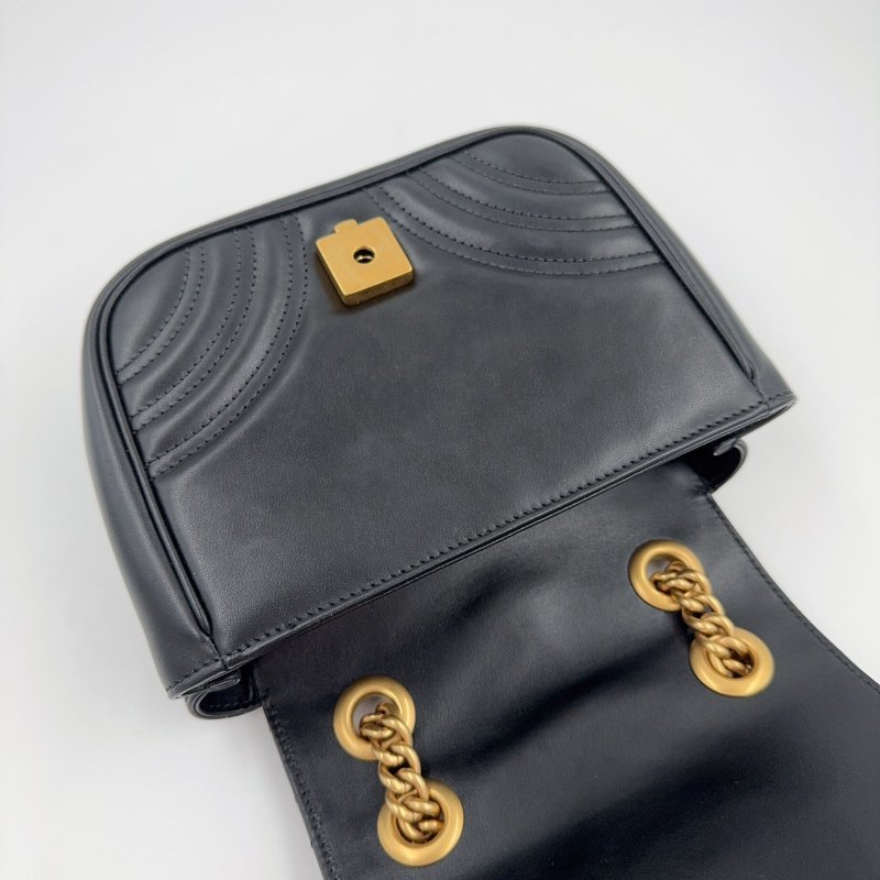 GUCCI黑色牛皮金釦Marmont雙G LOGO方形肩側背包-9