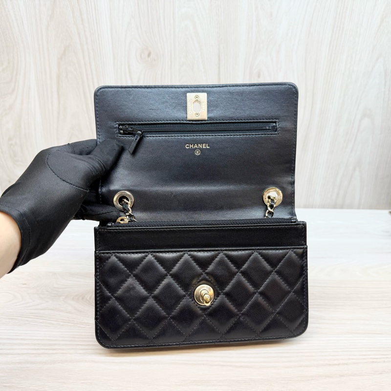 CHANEL黑羊皮Trendy CCWOC鏈包-13