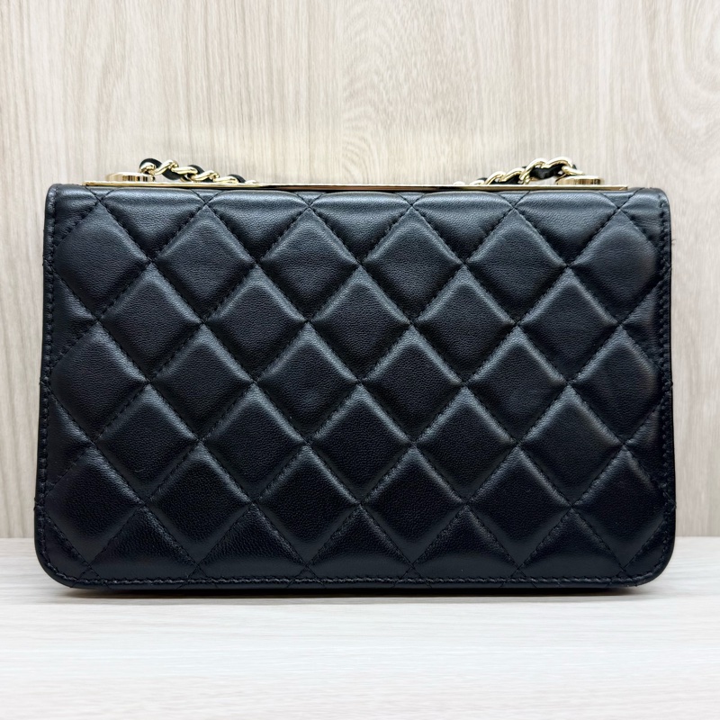CHANEL黑羊皮Trendy CCWOC鏈包-18
