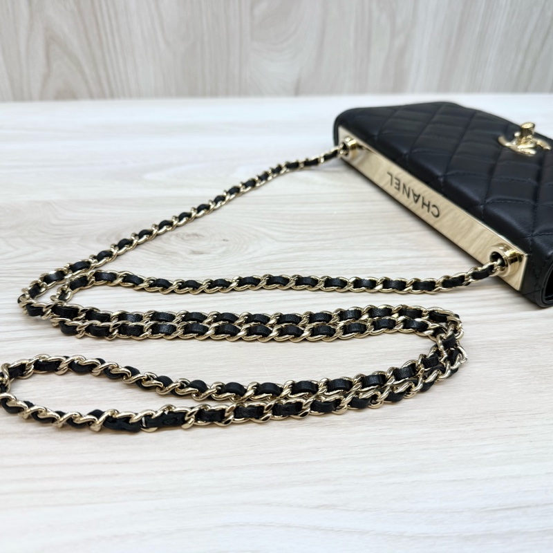 CHANEL黑羊皮Trendy CCWOC鏈包-19