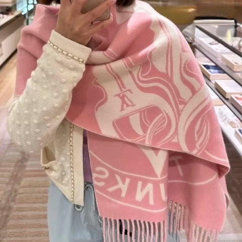 LV送禮全新✨粉羊絨混紡Lock And Keys Scarf圍巾
