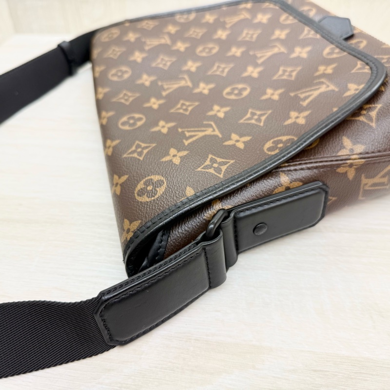 LV🤎原花磁吸郵差包M45557-14