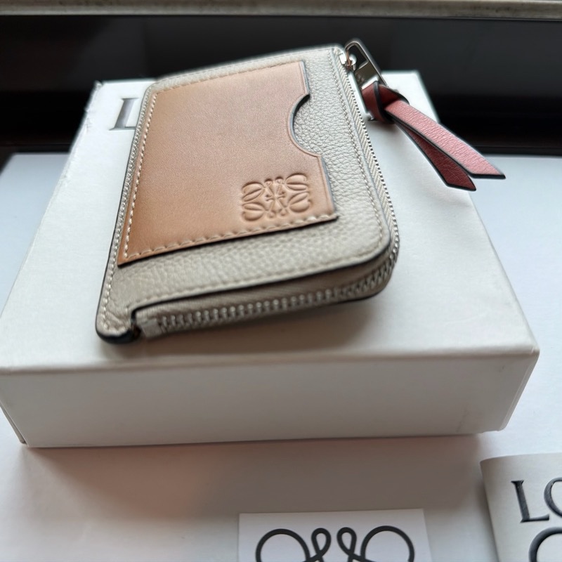 LOEWE Coin cardholder 零錢 卡夾 C660Z40X07 焦糖拚沙色拉鍊卡夾 原廠盒子-3