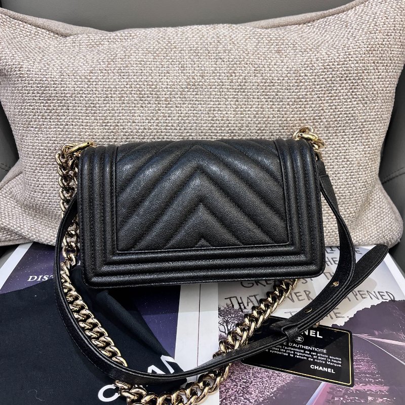 近新品 香奈兒/Chanel LEBOY小號v紋 荔枝紋牛皮-1