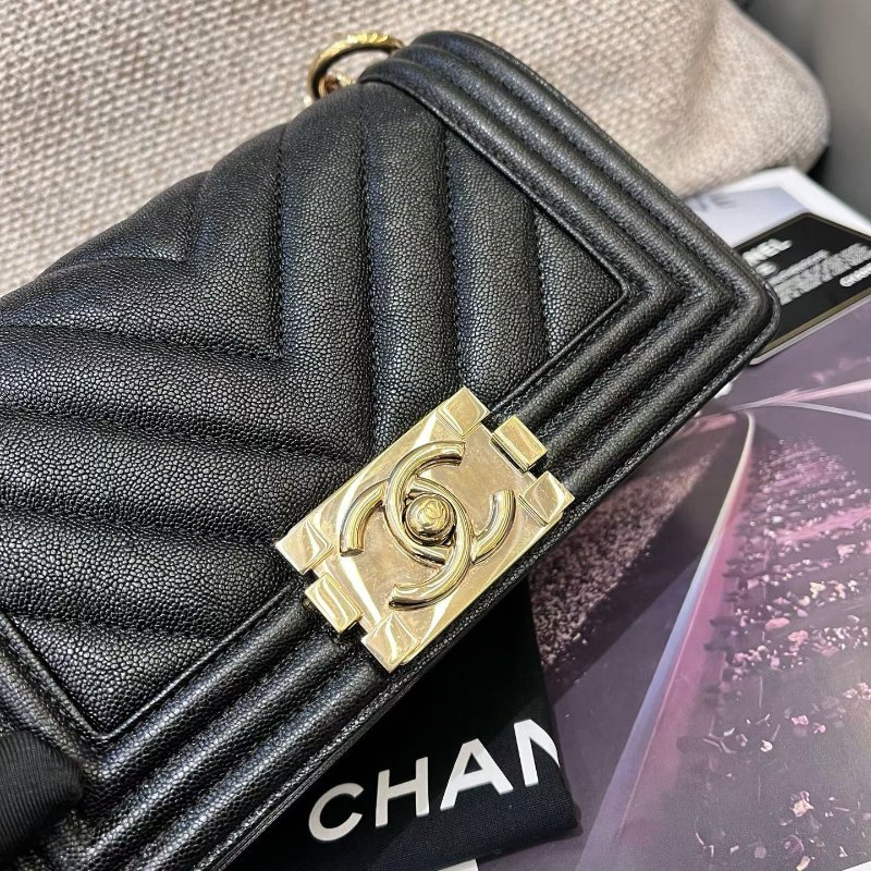 近新品 香奈兒/Chanel LEBOY小號v紋 荔枝紋牛皮-9
