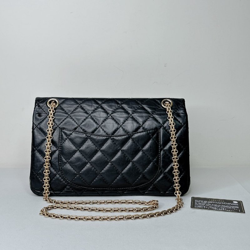 CHANEL 2.55黑金翻蓋鏈帶包-2