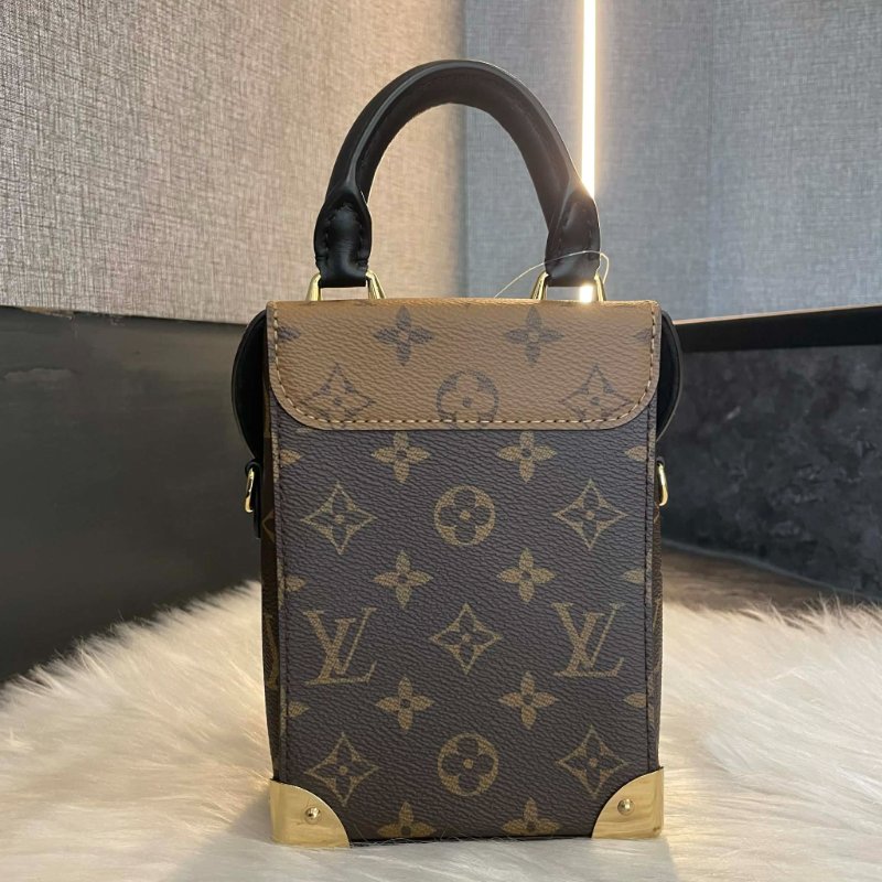 LV CAMERA BOX 兩用包 晶片款-2