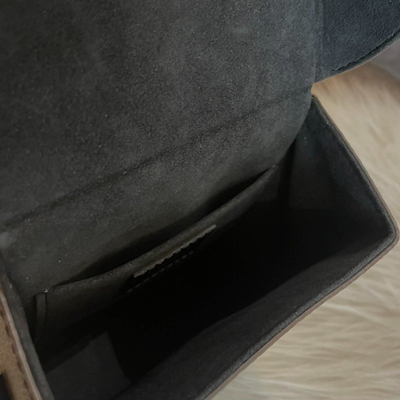 LV CAMERA BOX 兩用包 晶片款-5
