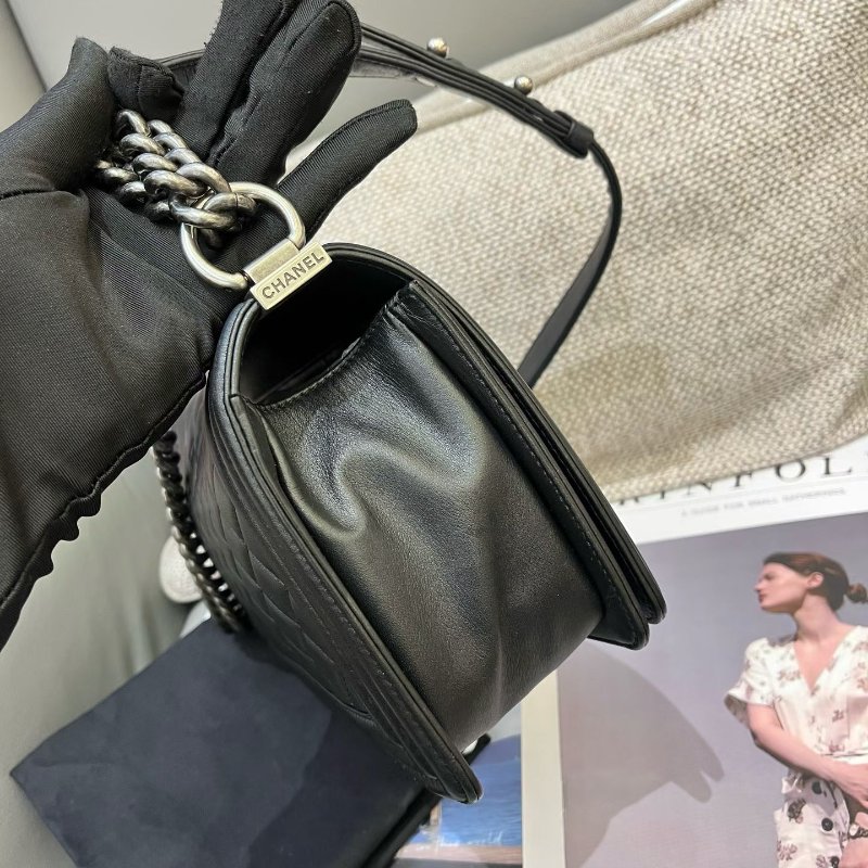 香奈兒/Chanel LEBOY中號黑銀牛皮肩背斜背包-2