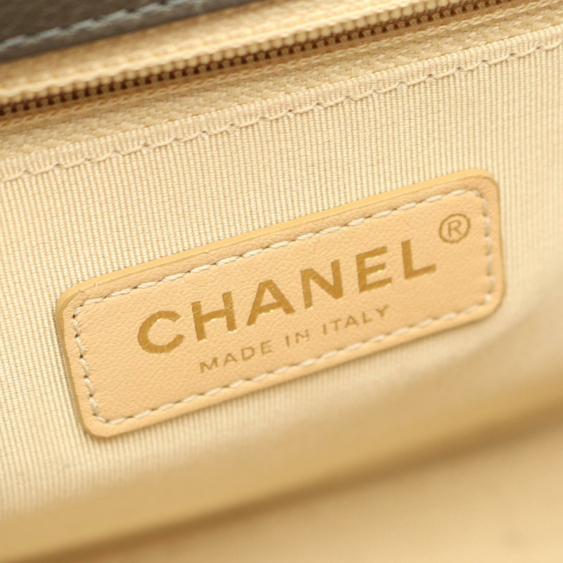 香奈兒 (CHANEL) 絎縫鏈條肩背斜背包 小牛皮 卡其色 金色五金 二手 CC-3