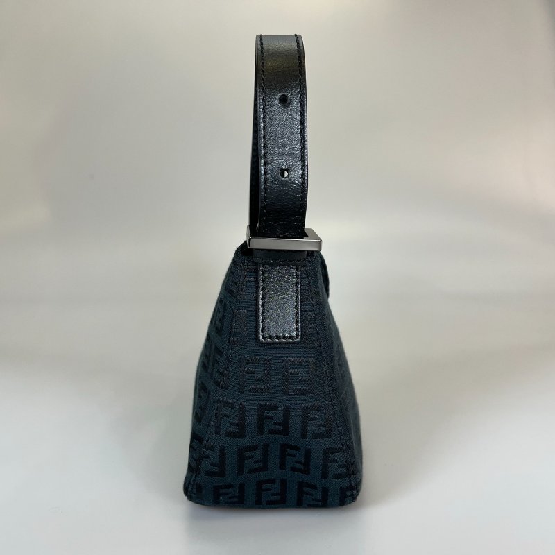 FENDI  VINTAGE款帆布老花法棍包-2