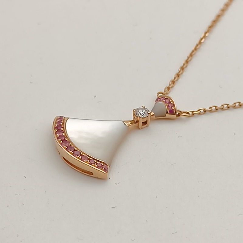 BVLGARI 18K玫瑰金鑽石DIVASDREAM扇子項鏈貝母鑲鑽19情人節限量-1