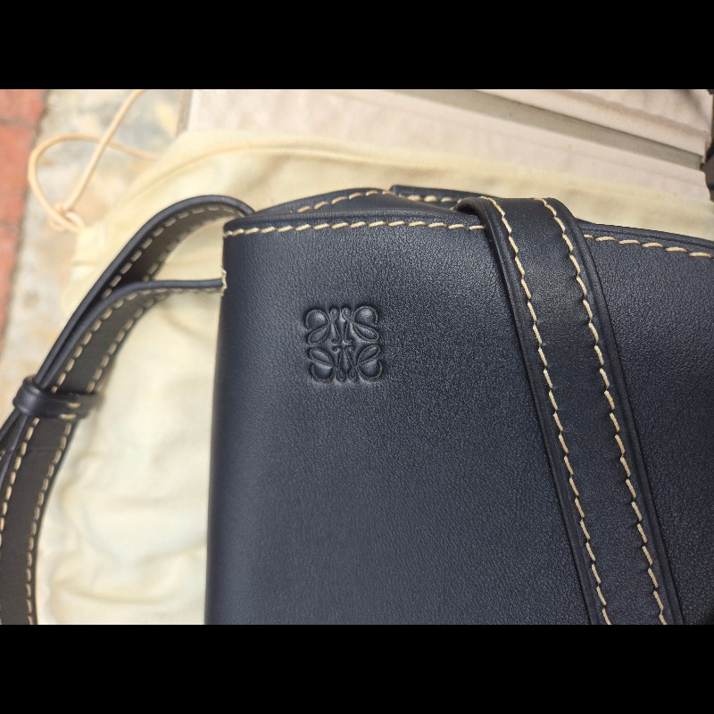 loewe Gate Small Bag Midnight Blue

(午夜藍）-1