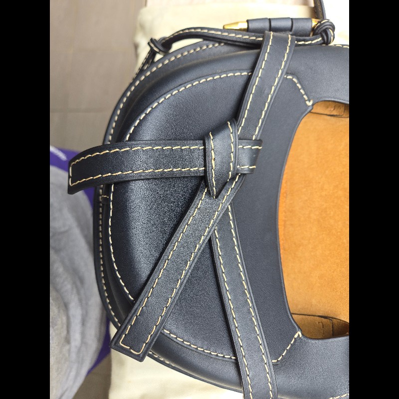 loewe Gate Small Bag Midnight Blue

(午夜藍）-9