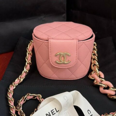閒置新 香奈兒/Chanel 樹脂Mini化粧盒 粉色羊皮鏈條斜背包