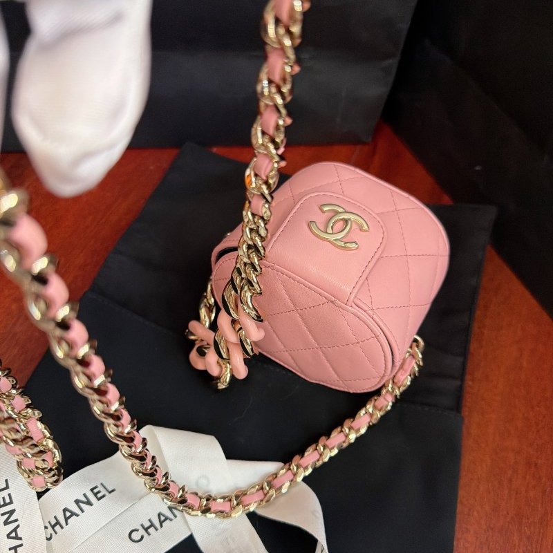 閒置新 香奈兒/Chanel 樹脂Mini化粧盒 粉色羊皮鏈條斜背包-9