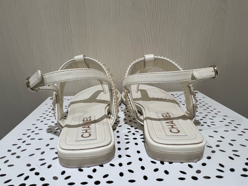 Chanel 滿排珍珠夾腳涼鞋-4