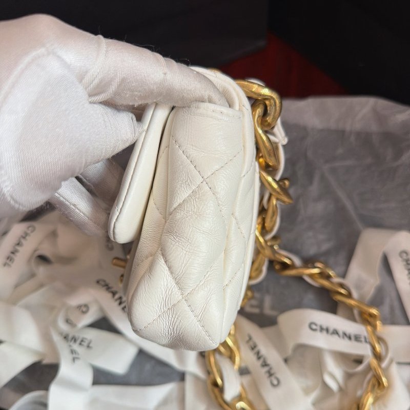 近新品 香奈兒/Chanel 白色金扣 粗鏈條方胖子-3