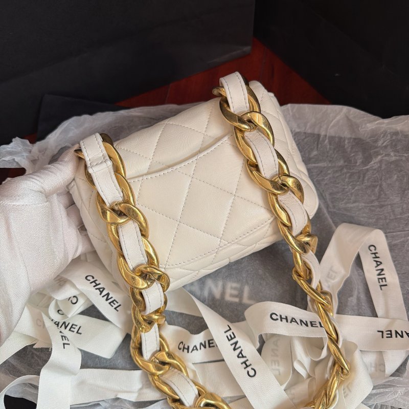 近新品 香奈兒/Chanel 白色金扣 粗鏈條方胖子-6