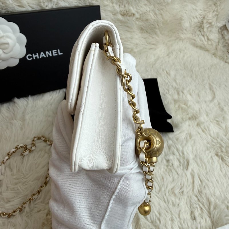 Chanel 小金球 單肩包 白色 菱格紋 羊皮 雙金球 鏈條-9