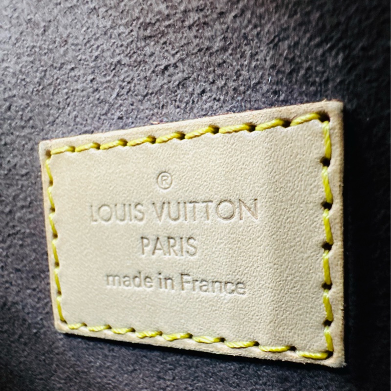 ✨售 二手真品  Louis Vuitton LV M40781 Metis hobo 經典花紋時尚兩用購物包(附背帶)-27