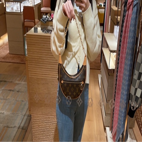 Lv loop 月亮包 9成新 全配