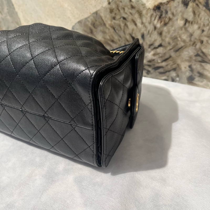 Chanel黑荔枝牛皮金釦小號 25 bag-6