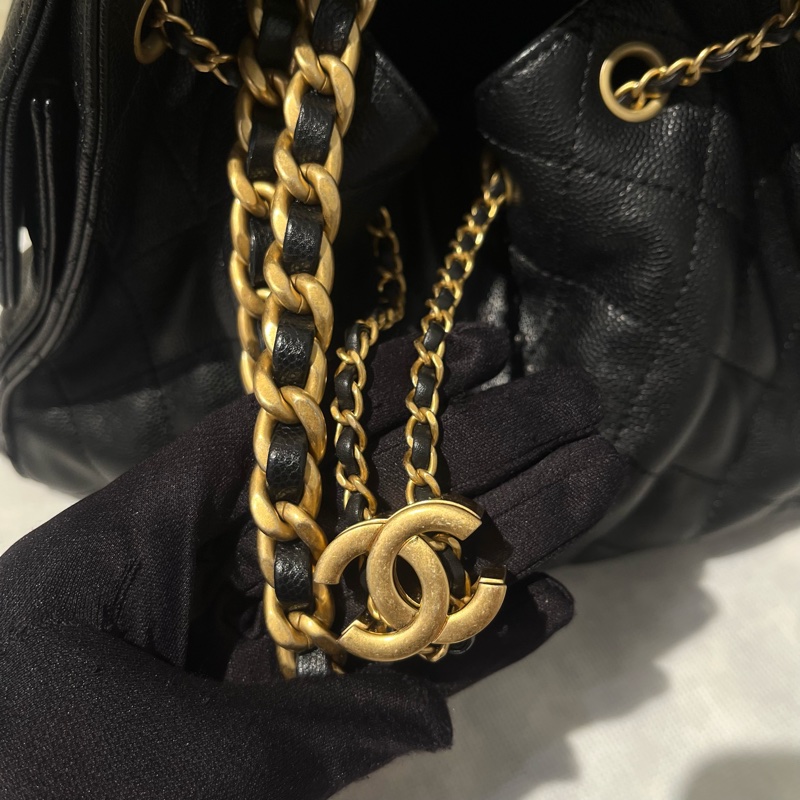 Chanel黑荔枝牛皮金釦小號 25 bag-8