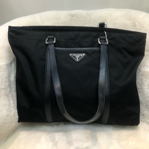 Prada 降落傘 Tote 34cm XC426