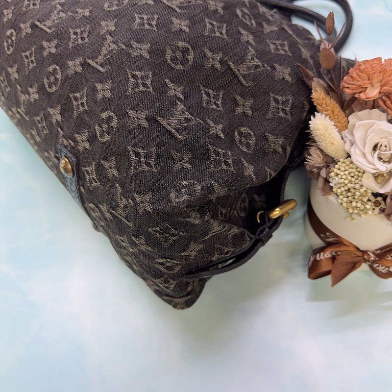 LV Denim Neo Cabby GM黑灰丹寧手提包-8