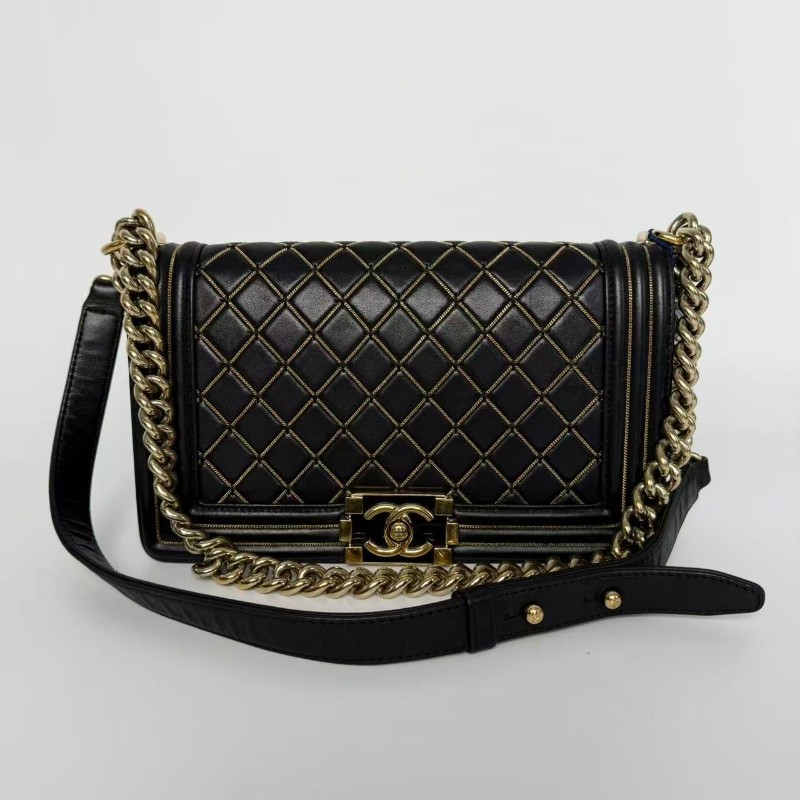 Chanel Leboy medium 
特別版 黑金經典顏色-5