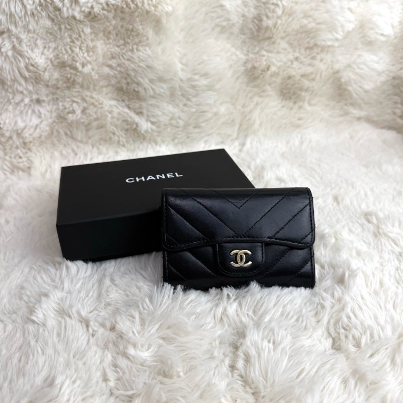 Chanel 黑金V紋 卡包-0