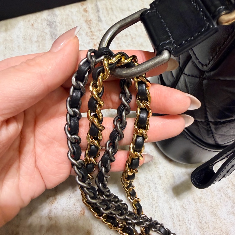 香奈兒 Chanel 黑金流浪包 小款-15