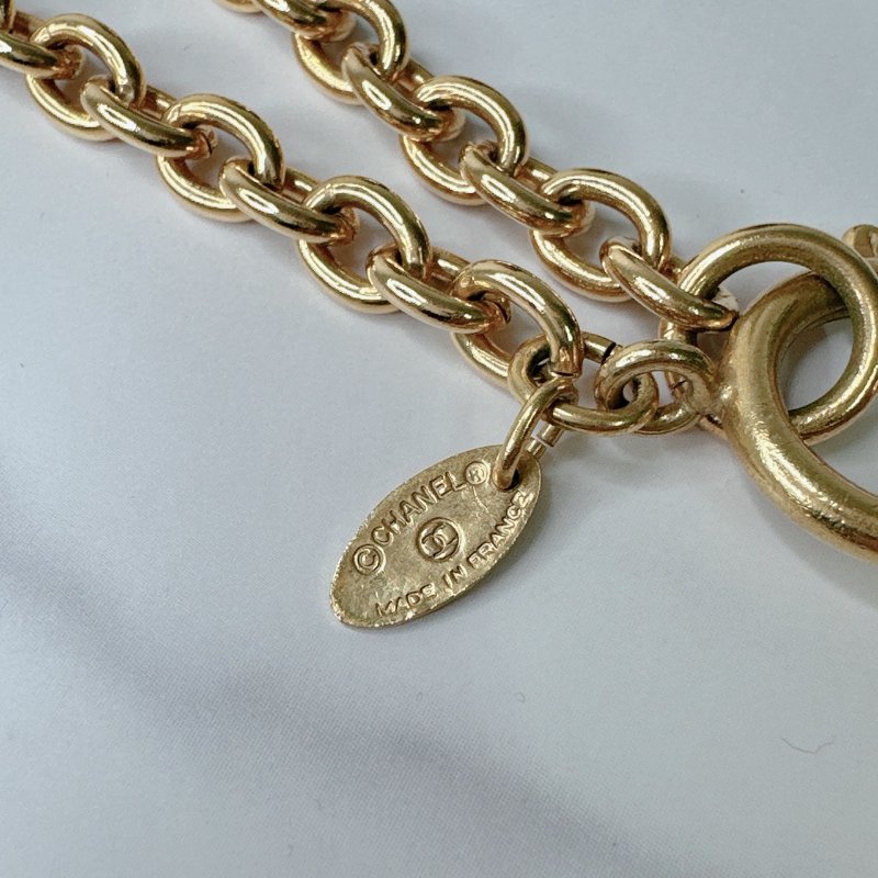 CHANEL 金色老香項鍊-3