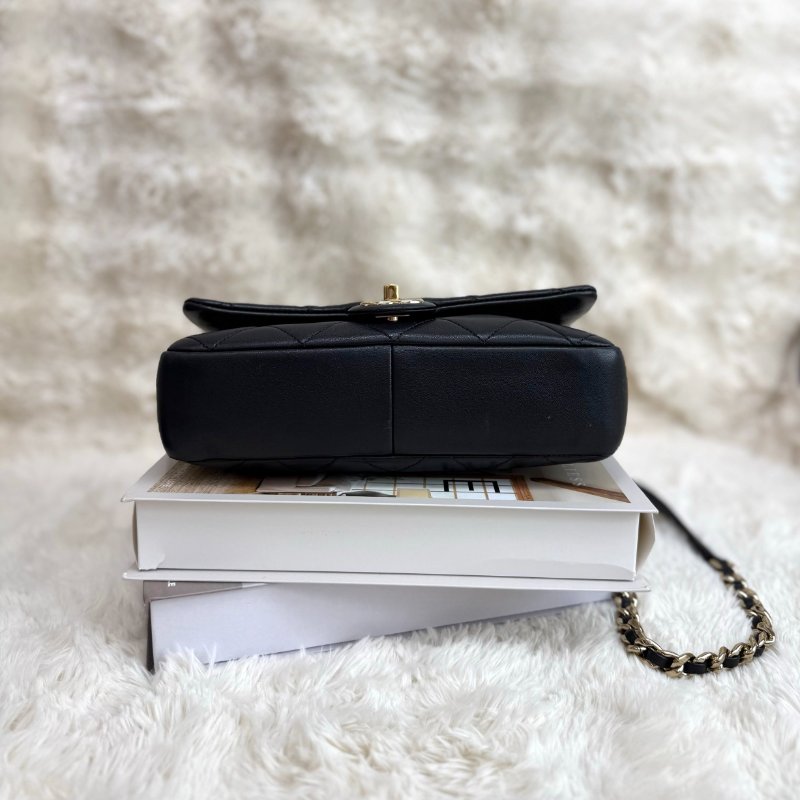 Chanel CLASSIC FLAP 黑色 菱格紋 羊皮 金扣 琺瑯鏈條 度假系列-5