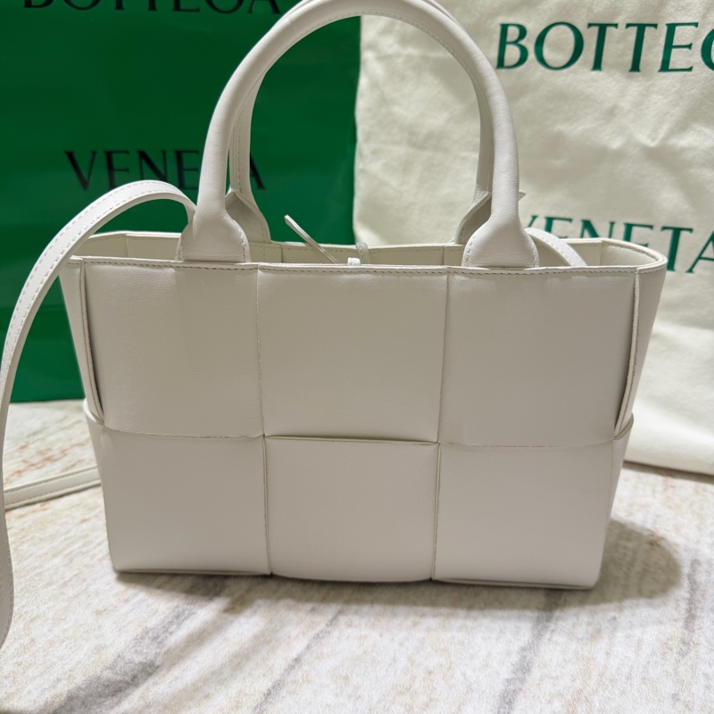 BV Candy ARCO tote全白款 mini款-1