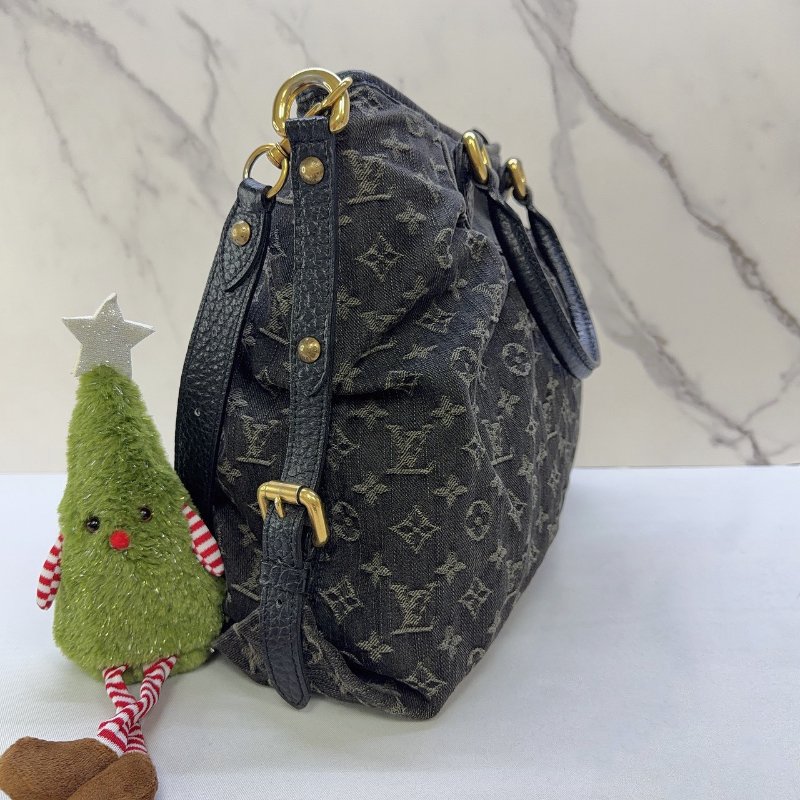 LV Monogram Neo Cabby GM黑灰丹寧手提包-3