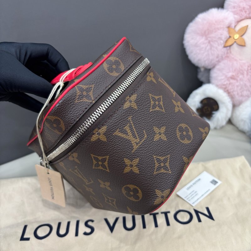 閒置新 路易威登/Louis Vuitton 老花nice化粧包 芯片款-3