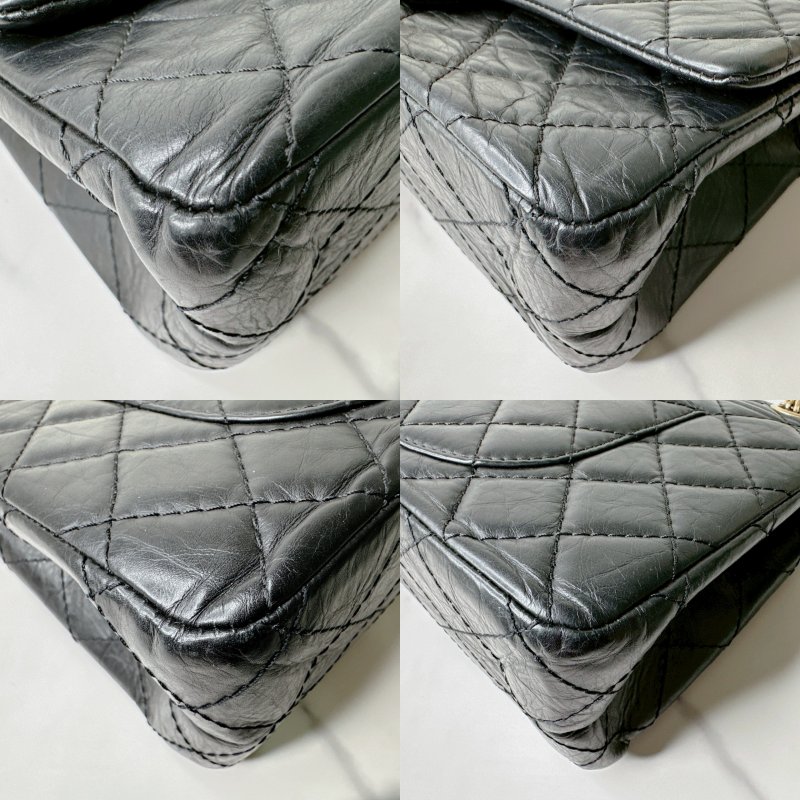 CHANEL 2.55黑金掀蓋鏈帶包-11