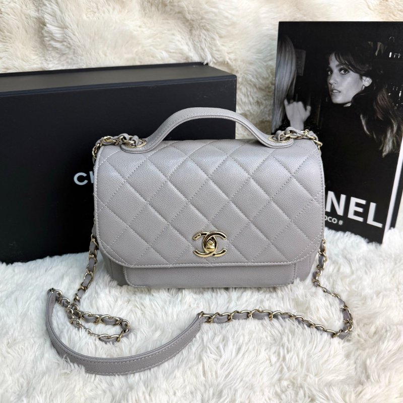 Chanel 灰色郵差包 affinity 芯片-0